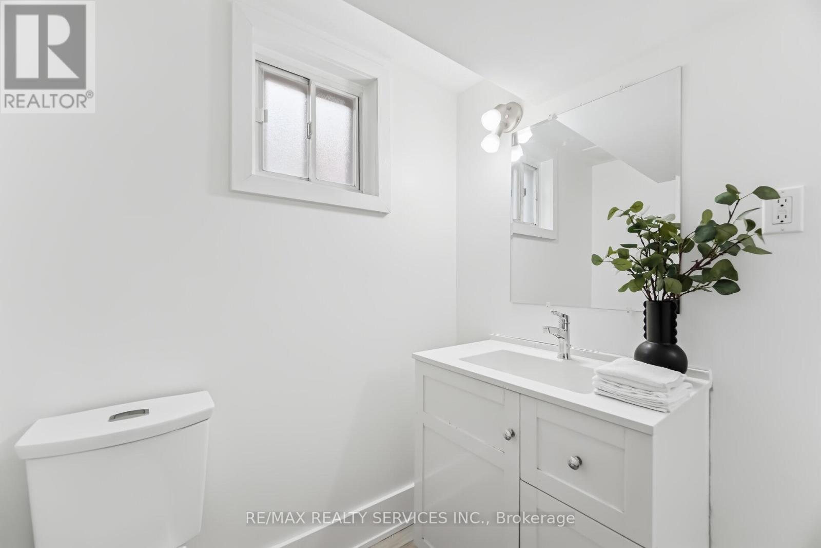 6 BONNYVIEW DRIVE - 42