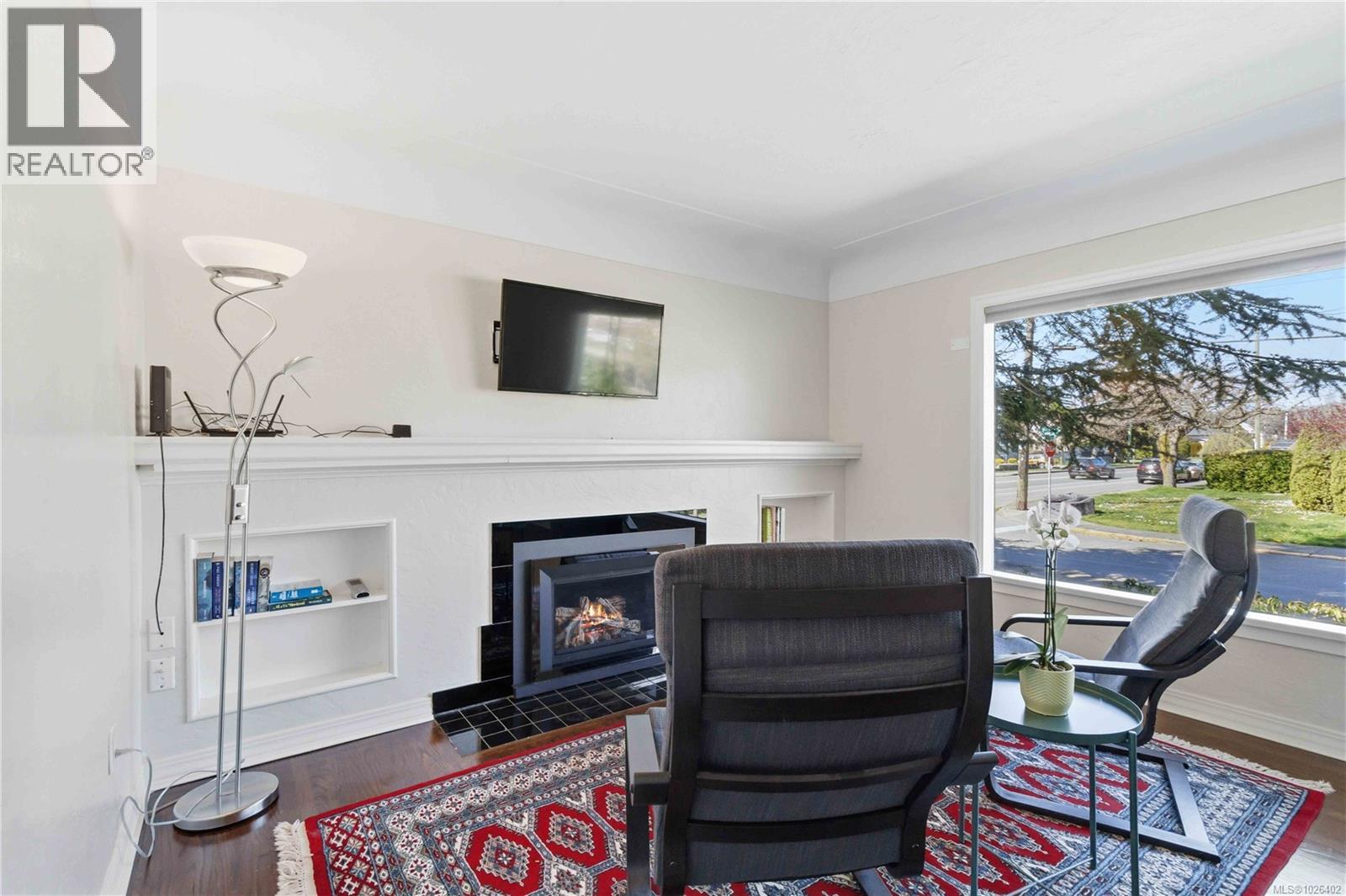  2001 Carrick Street, Oak Bay