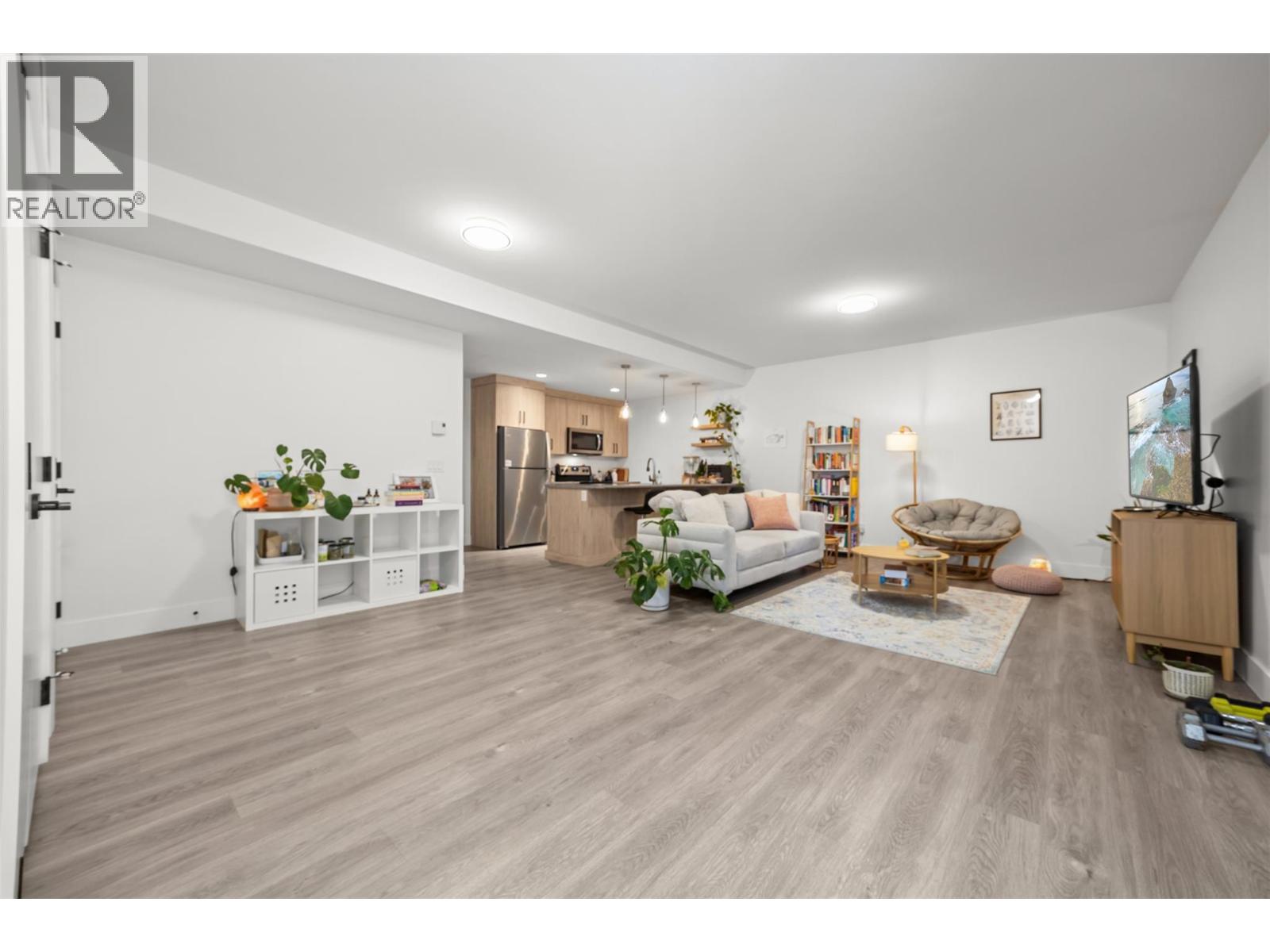 2598 Crown Crest Drive, West Kelowna