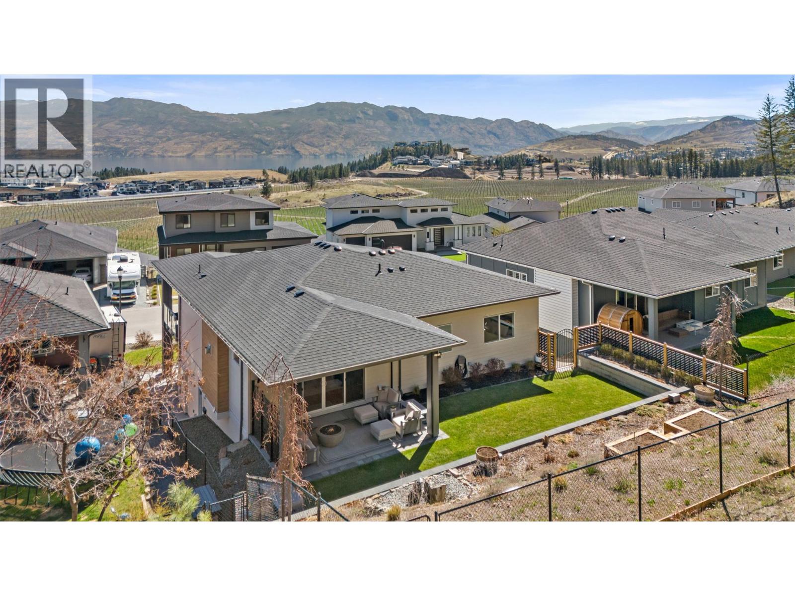2598 Crown Crest Drive, West Kelowna