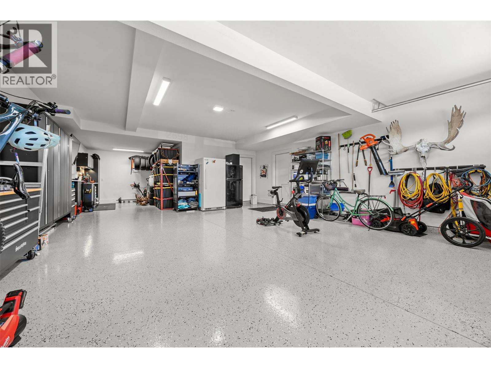 2598 Crown Crest Drive, West Kelowna