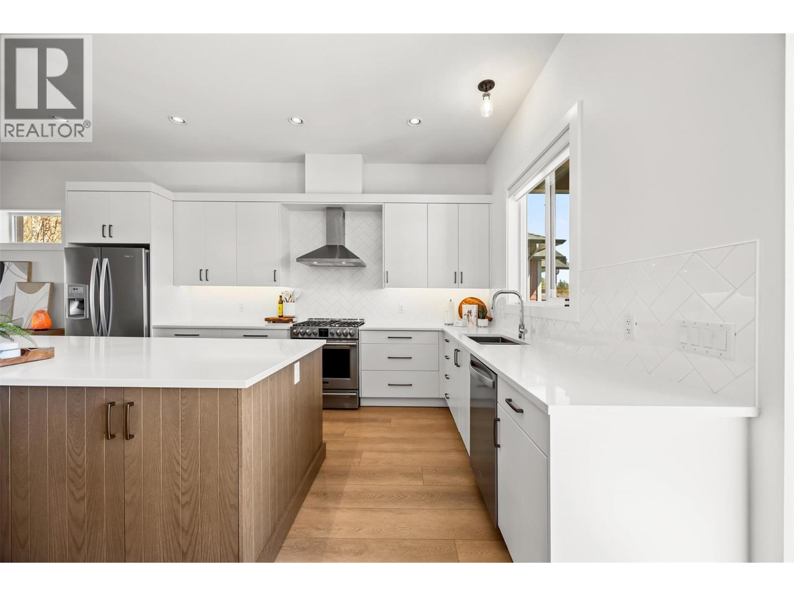 2598 Crown Crest Drive, West Kelowna