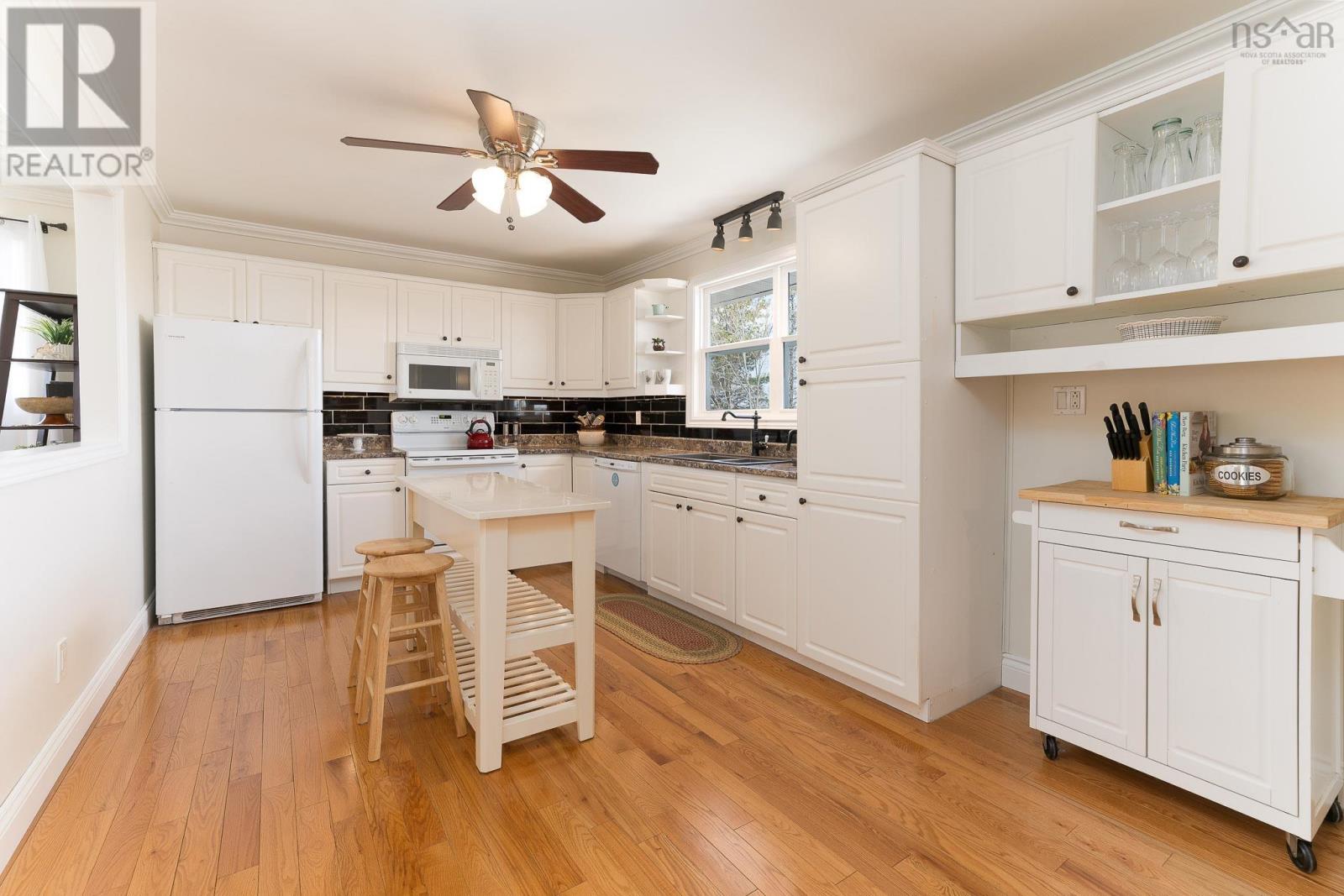 Property 20 of 37 of 467 Old Sackville Road