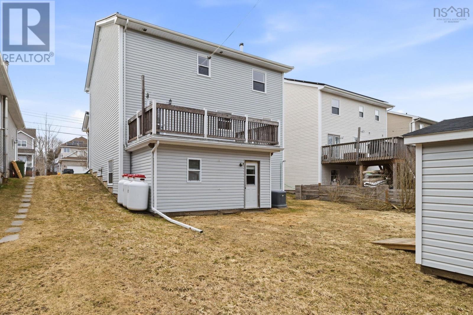 Property 42 of 49 of 90 Fieldstone Street