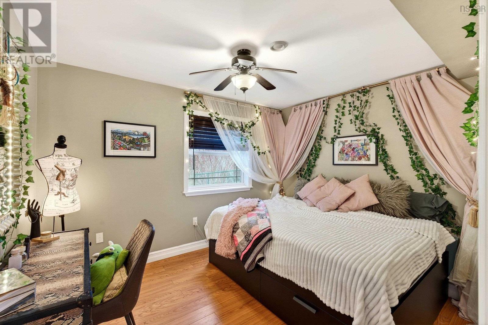 Property 18 of 40 of 362 Millwood Drive