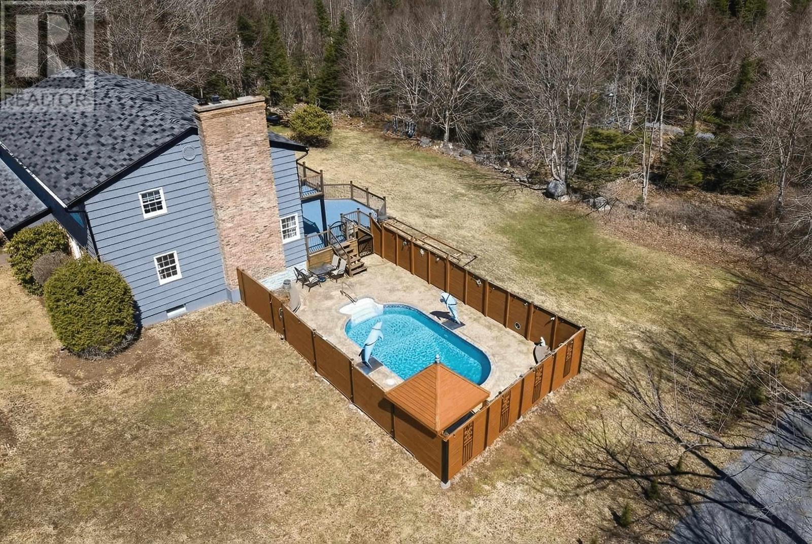 Property 44 of 50 of 503 Myra Road