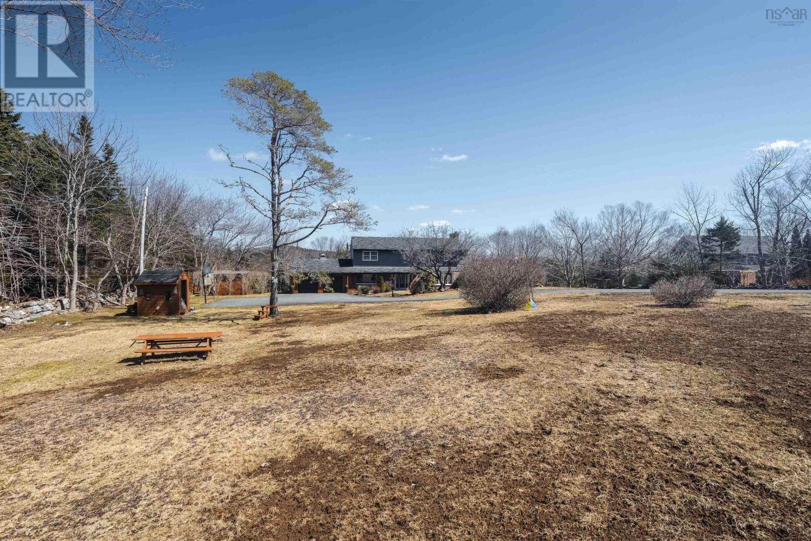 Property 46 of 50 of 503 Myra Road