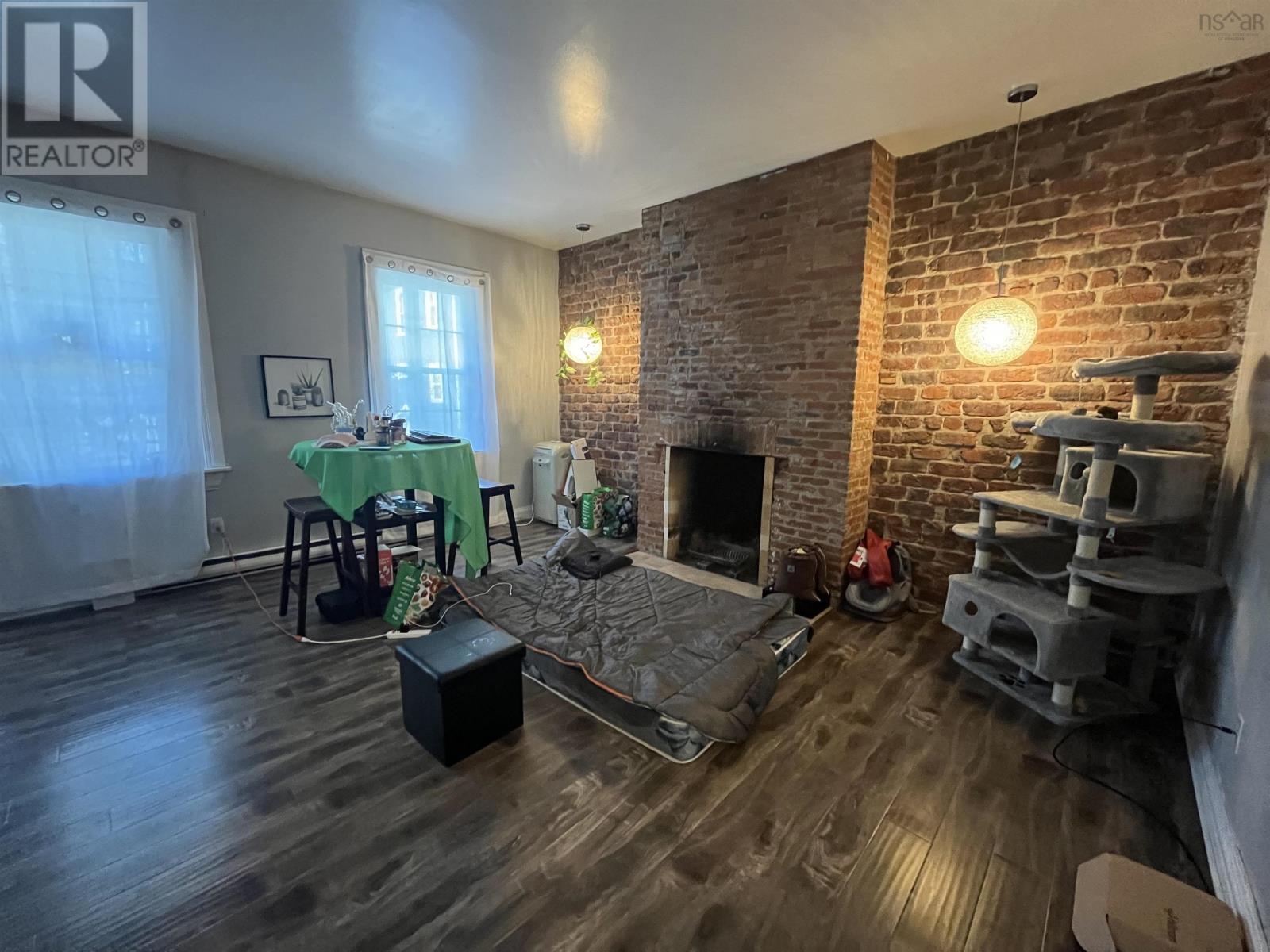 Property 14 of 21 of 5639 Morris Street