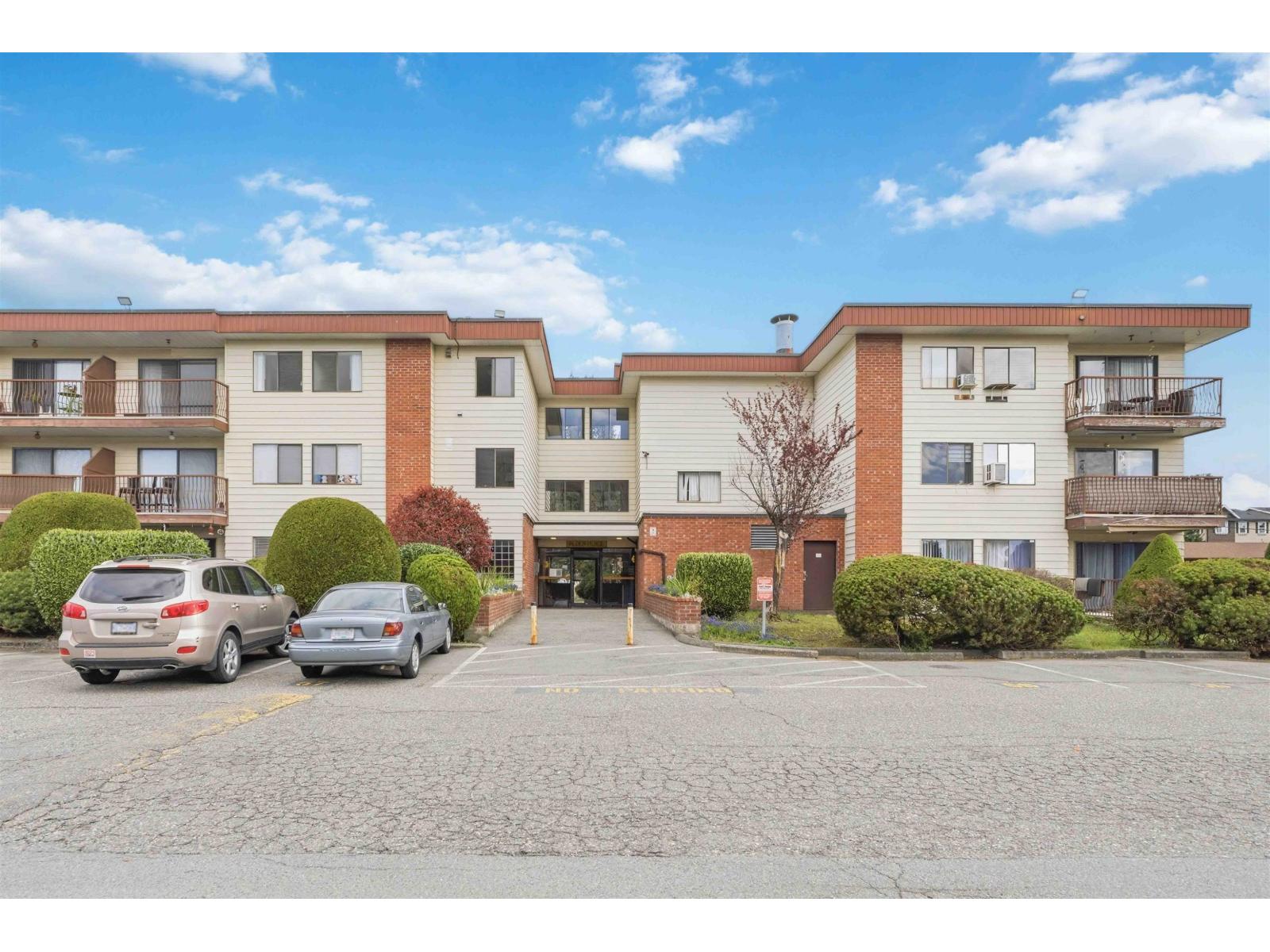 108 1909 SALTON ROAD, Abbotsford