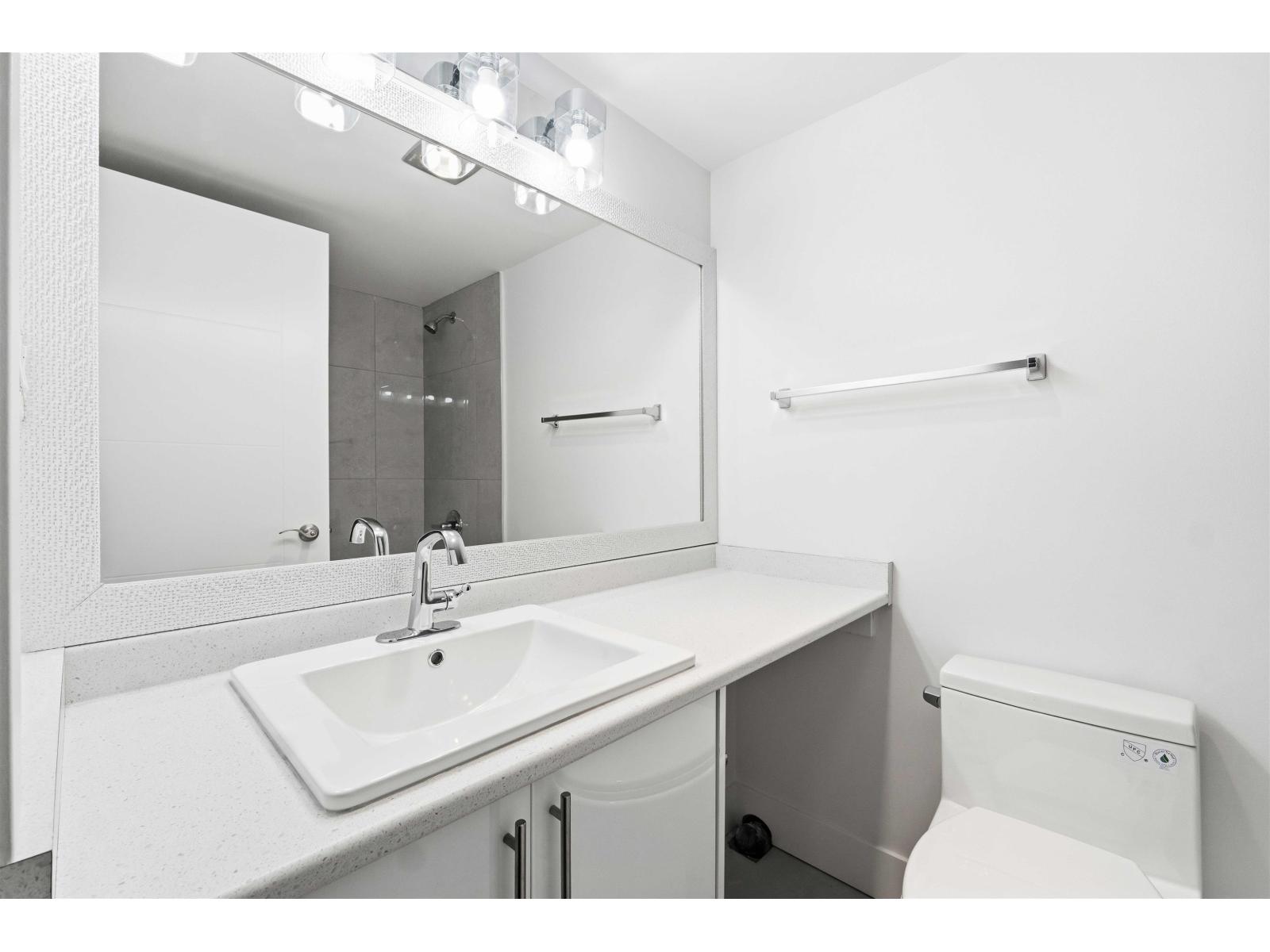 108 1909 SALTON ROAD, Abbotsford