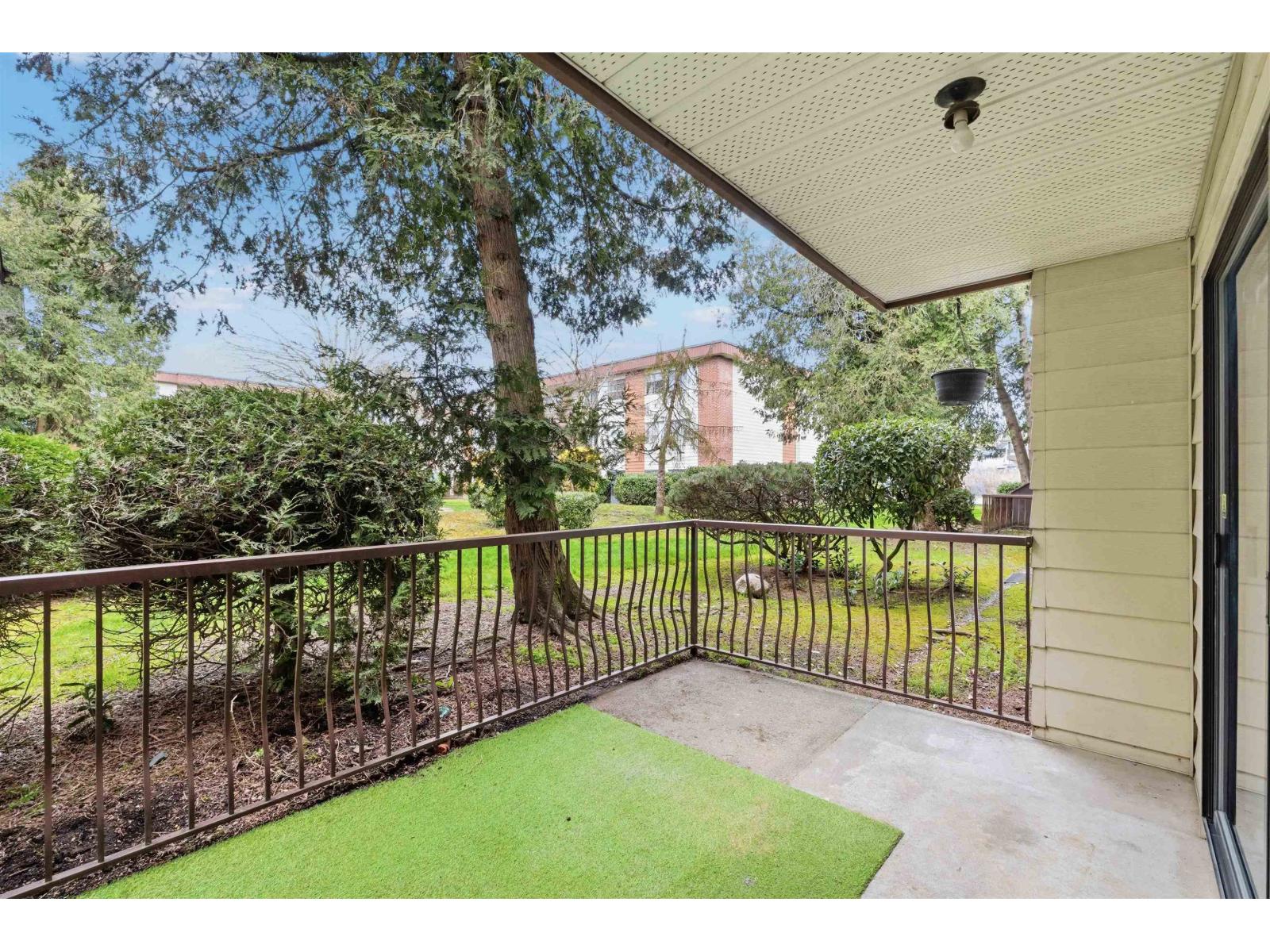 108 1909 SALTON ROAD, Abbotsford