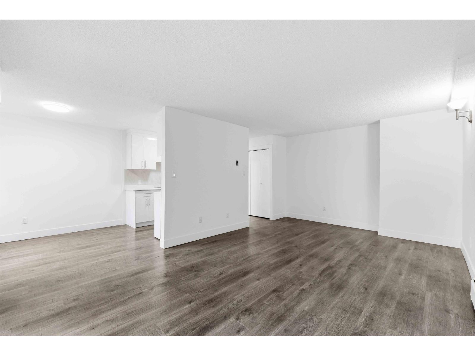 108 1909 SALTON ROAD, Abbotsford