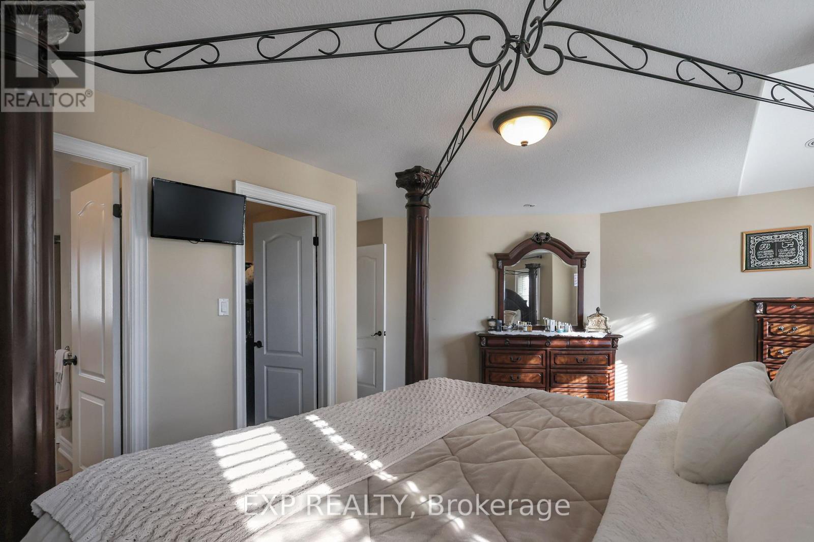254 RYMAL ROAD W - 14