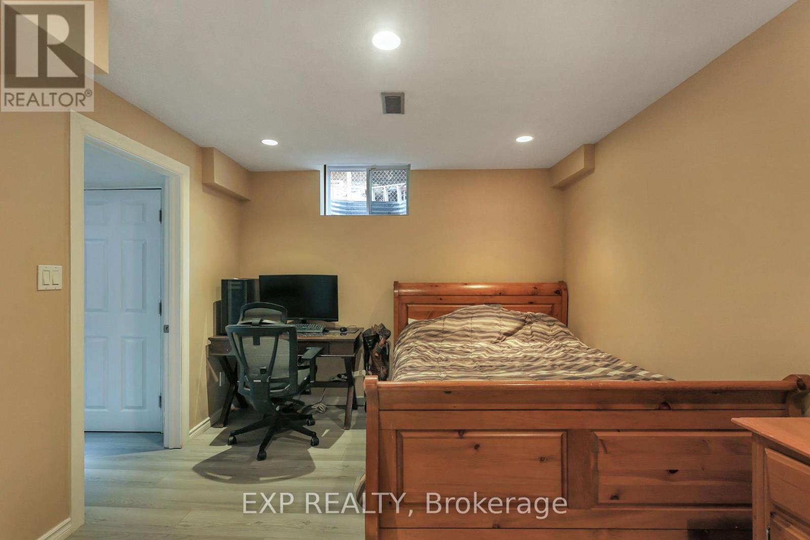 254 RYMAL ROAD W - 29