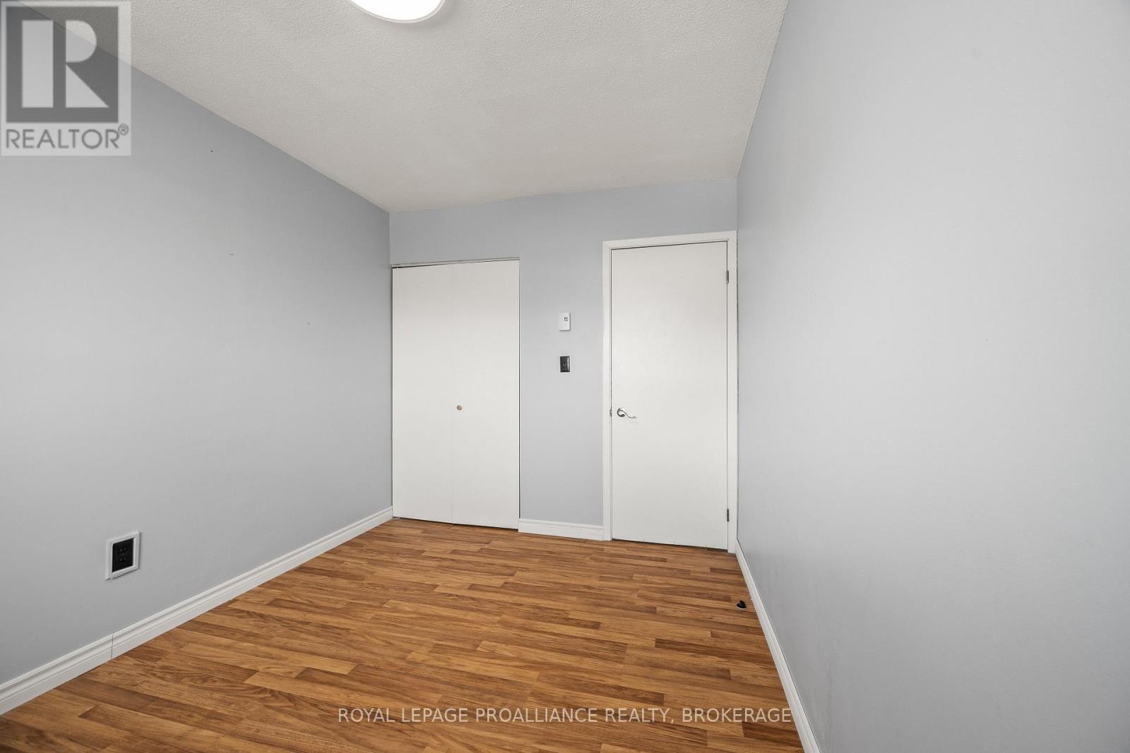 28 ROSEMUND CRESCENT — photo 30