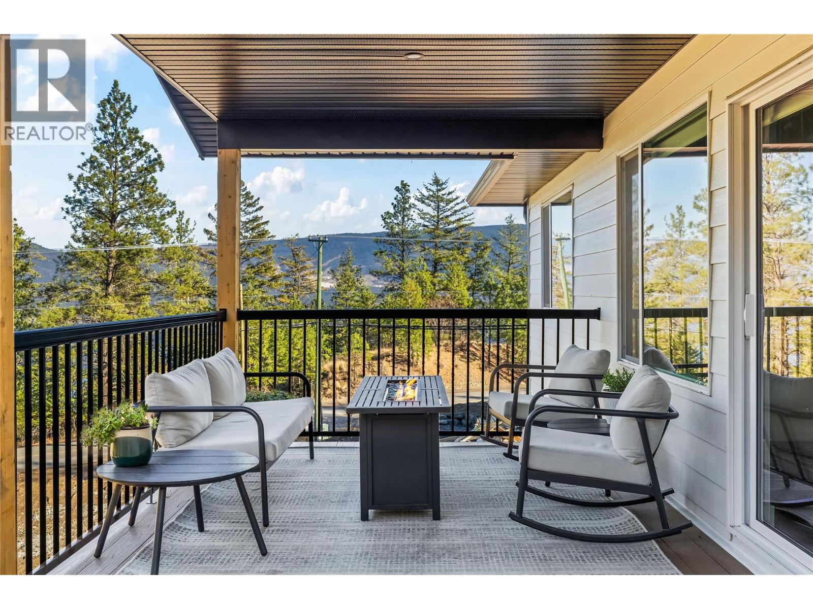 530 Muir Road, Fintry