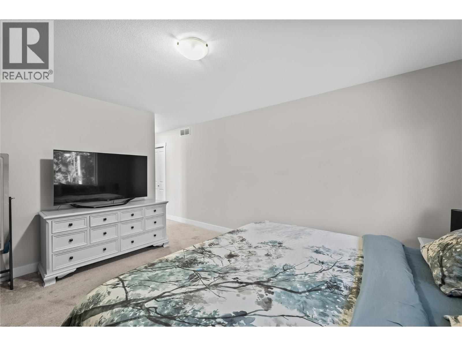 530 Muir Road, Fintry