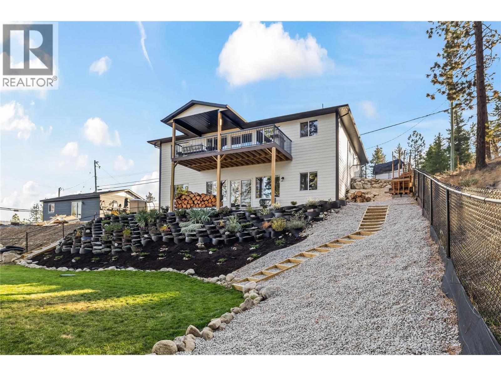 530 Muir Road, Fintry