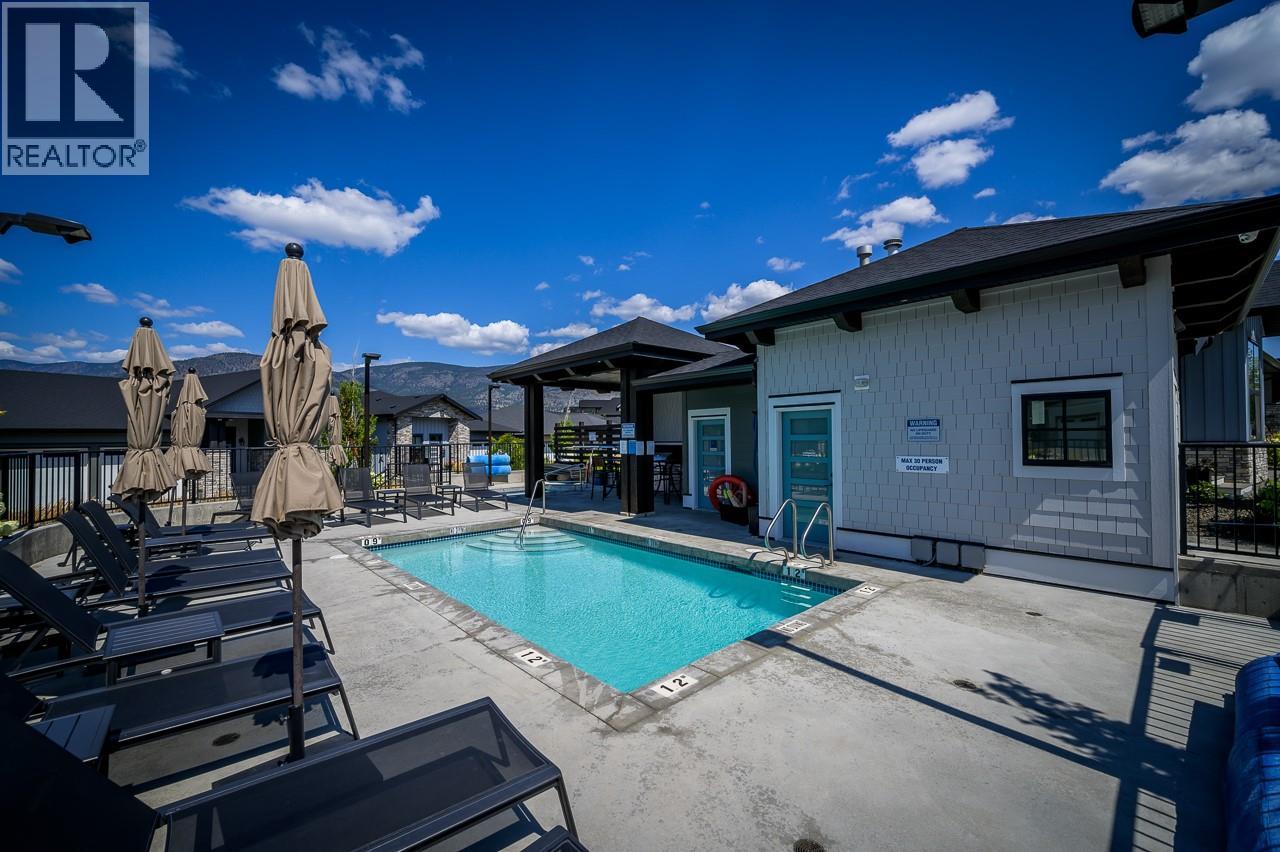 260 RUE CHEVAL NOIR Unit# 1, Kamloops