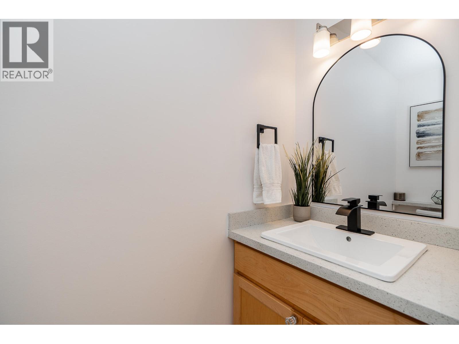 12108 SCHMIDT CRESCENT, Maple Ridge