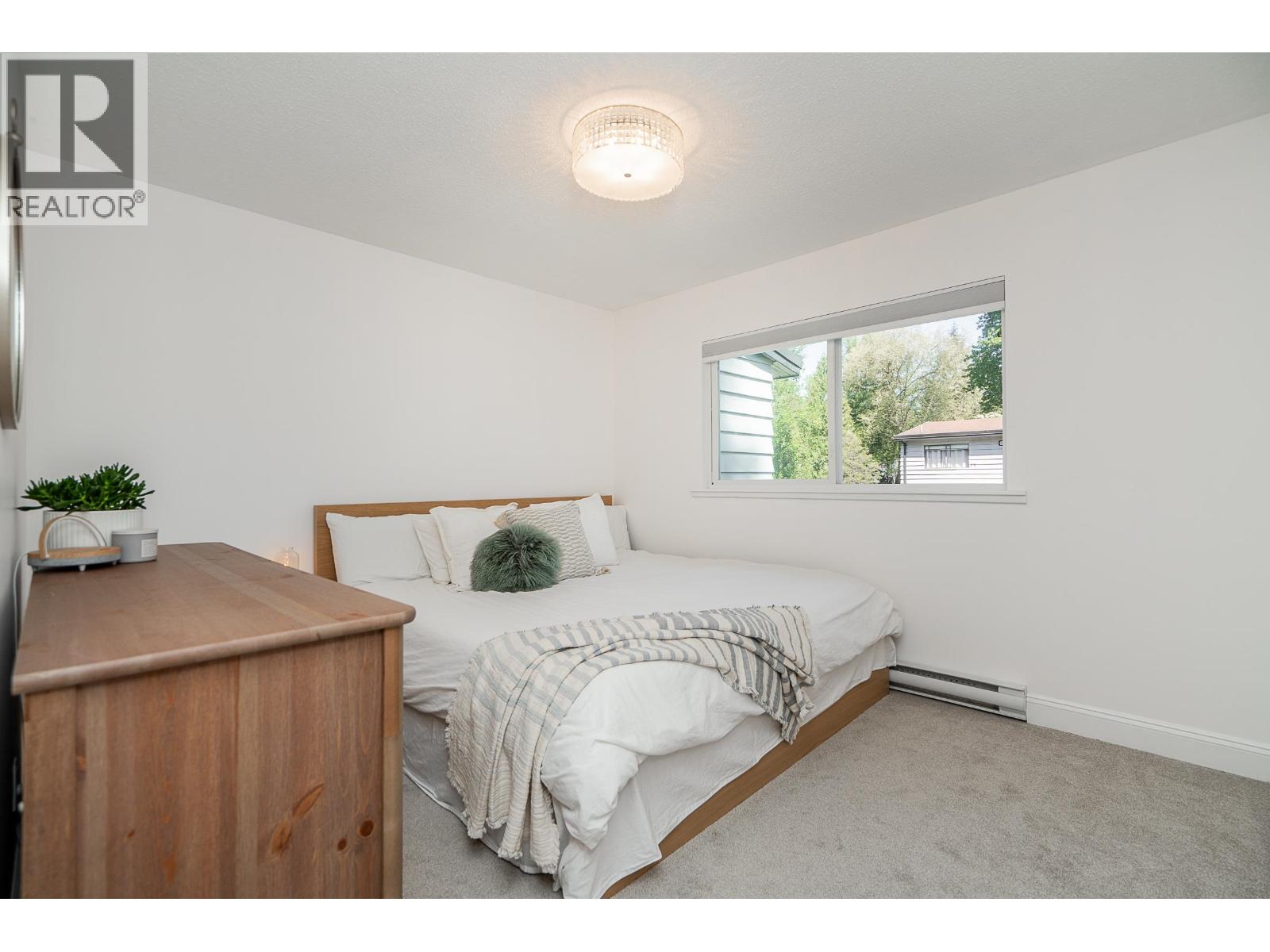 12108 SCHMIDT CRESCENT, Maple Ridge