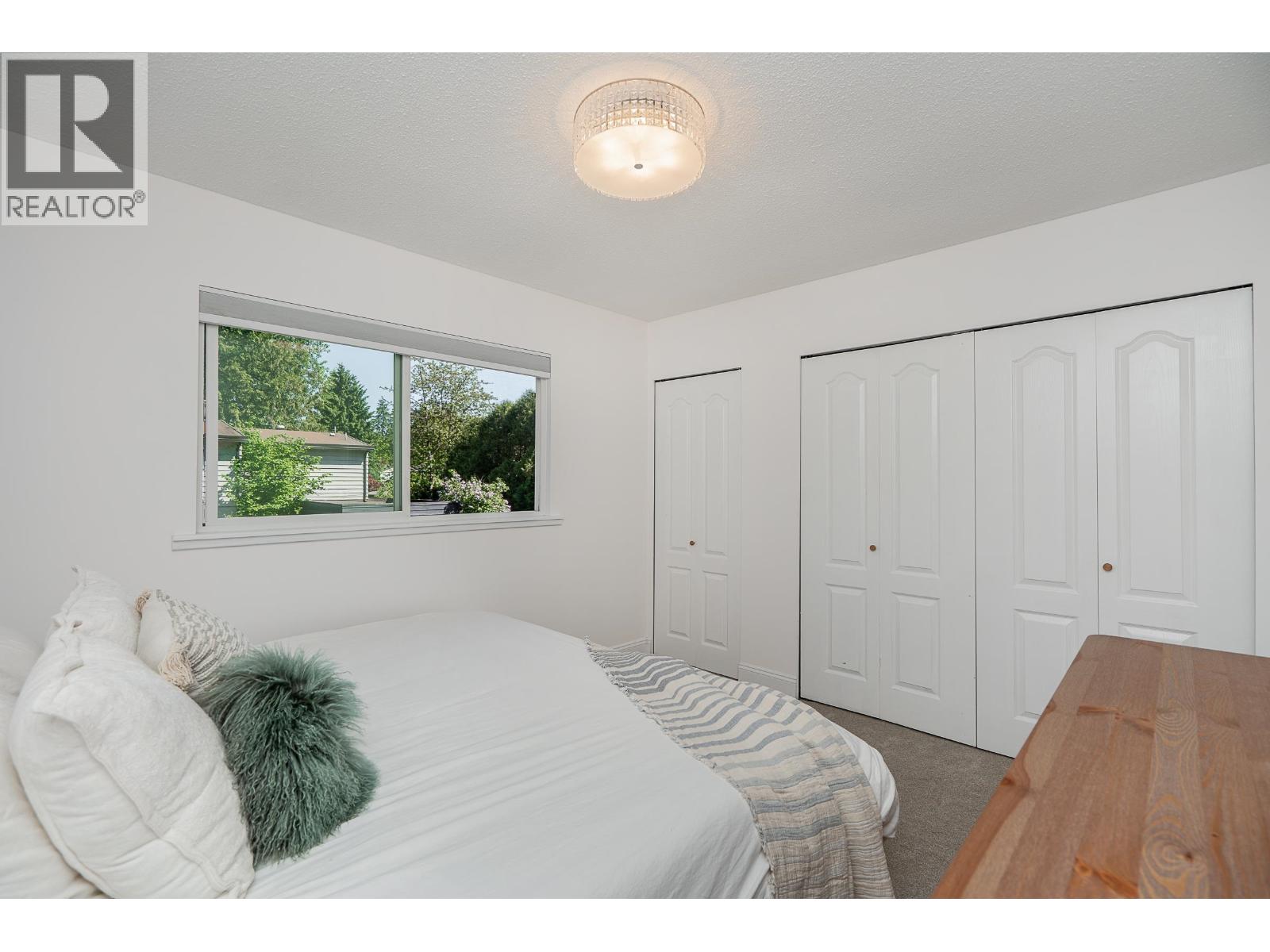 12108 SCHMIDT CRESCENT, Maple Ridge