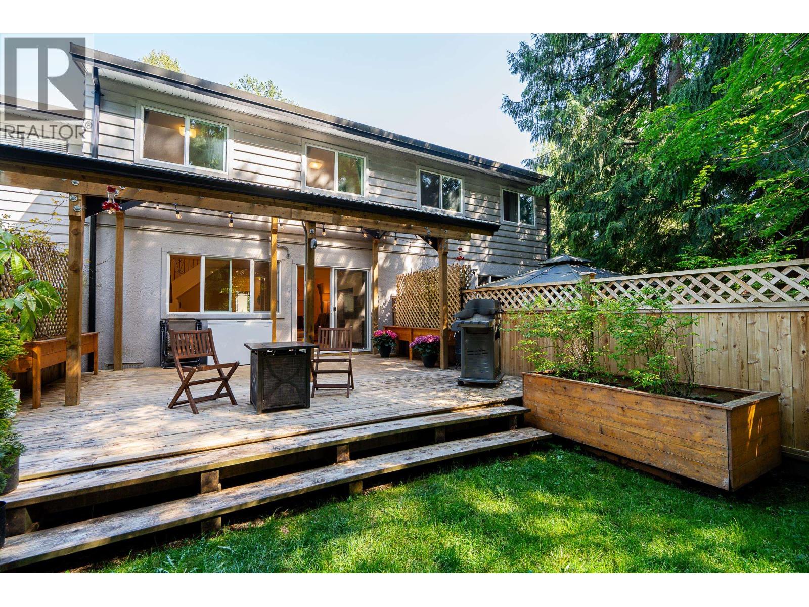 12108 SCHMIDT CRESCENT, Maple Ridge