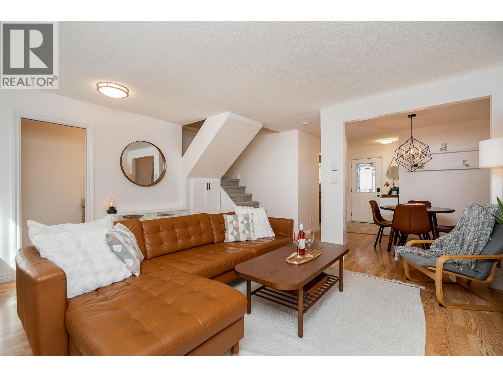 12108 SCHMIDT CRESCENT, Maple Ridge