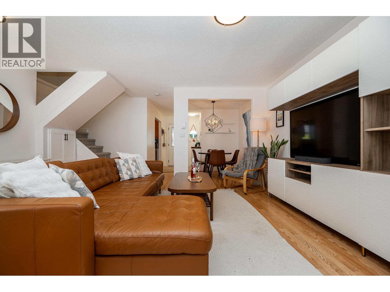 12108 SCHMIDT CRESCENT, Maple Ridge