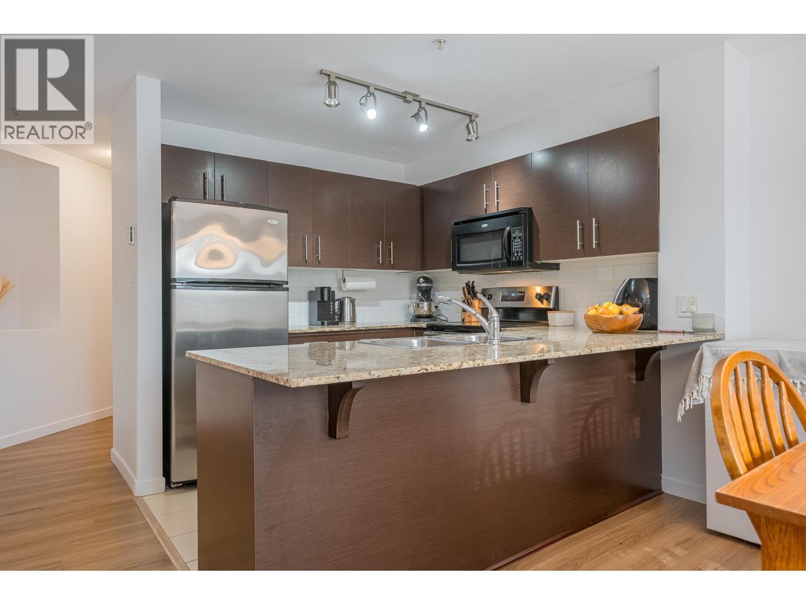 102 11665 HANEY BYPASS, Maple Ridge