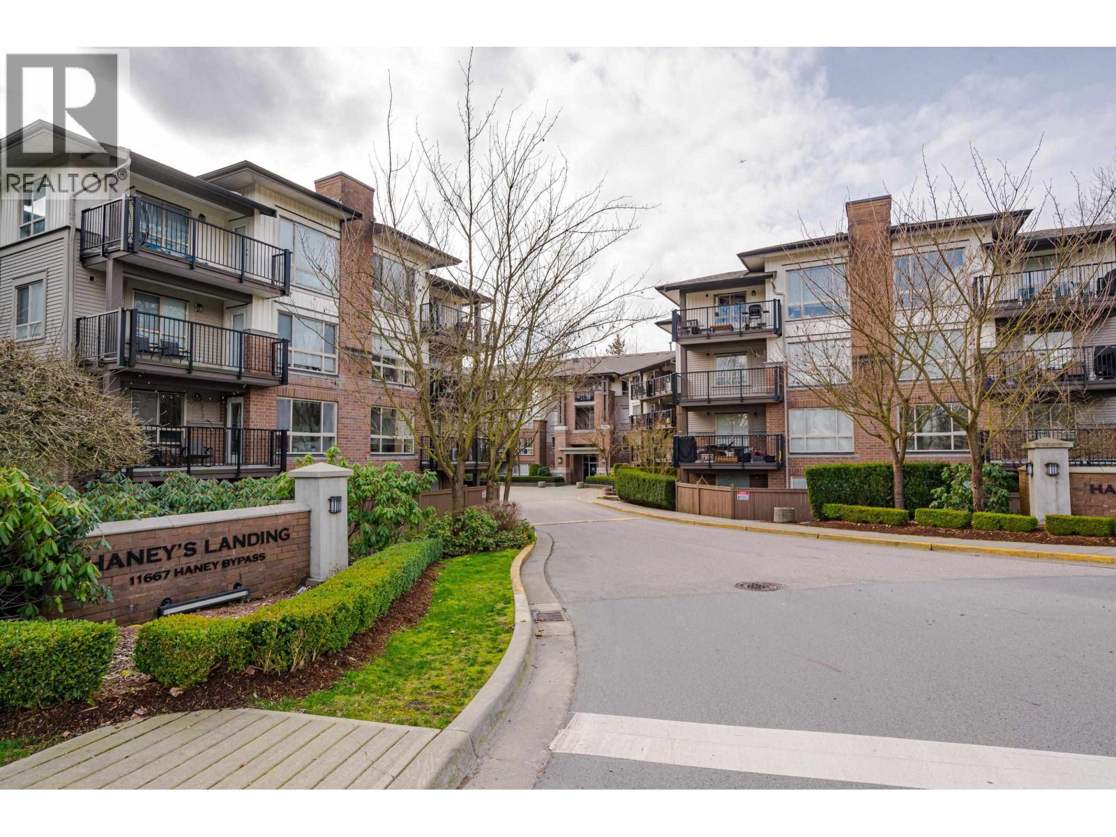102 11665 HANEY BYPASS, Maple Ridge