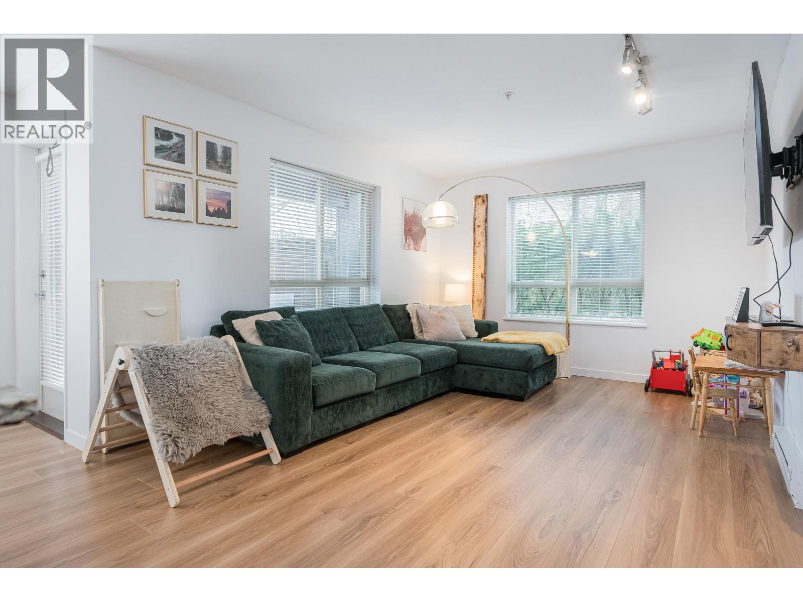 102 11665 HANEY BYPASS, Maple Ridge