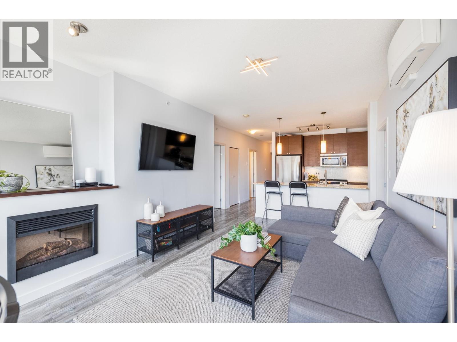 605 110 BREW STREET, Port Moody