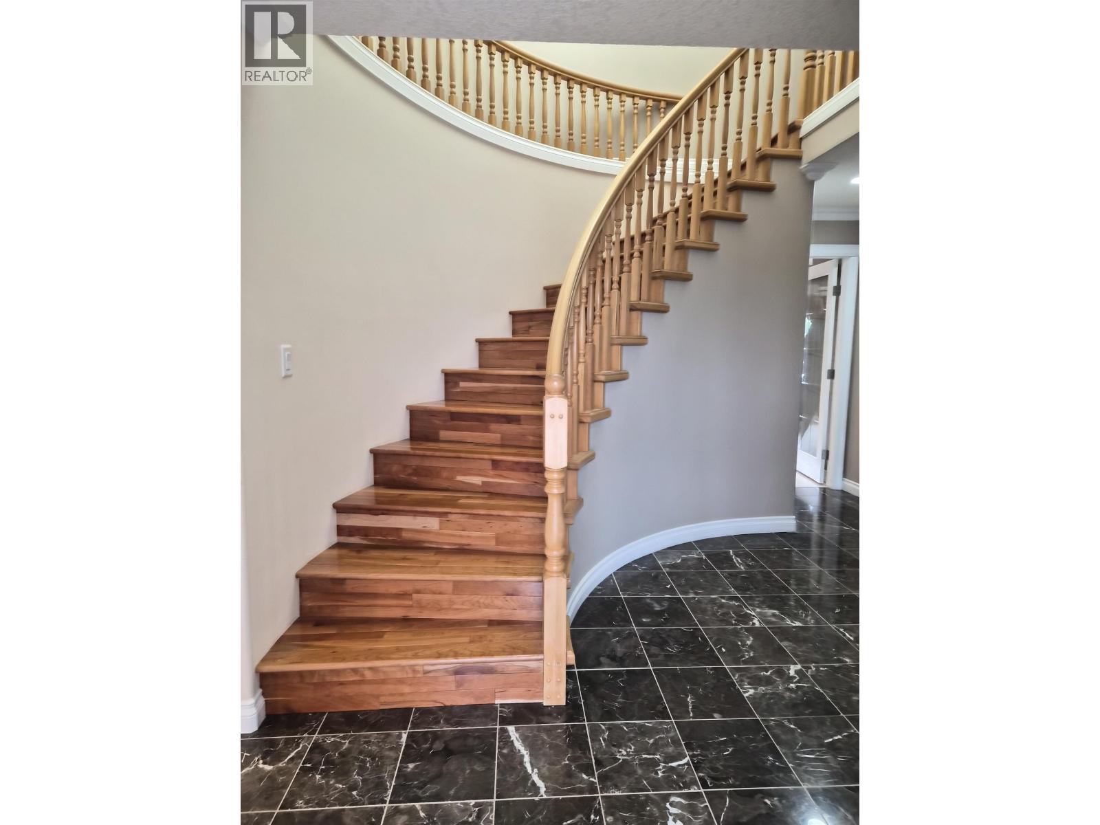 Photo 8 of 19 — 7830 ST MARY PLACE · Prince George, BC