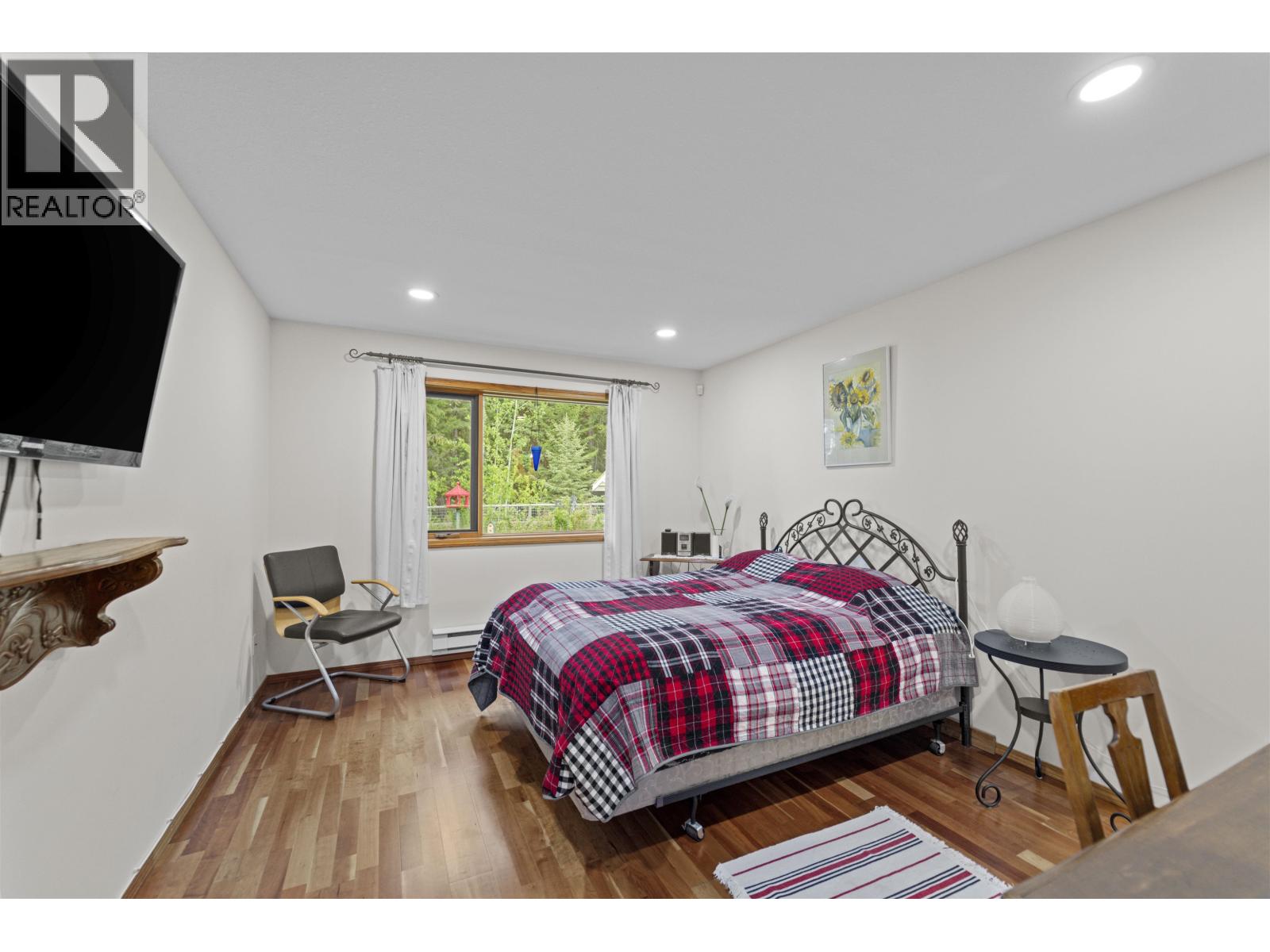 6649 SVEN ROAD - 19