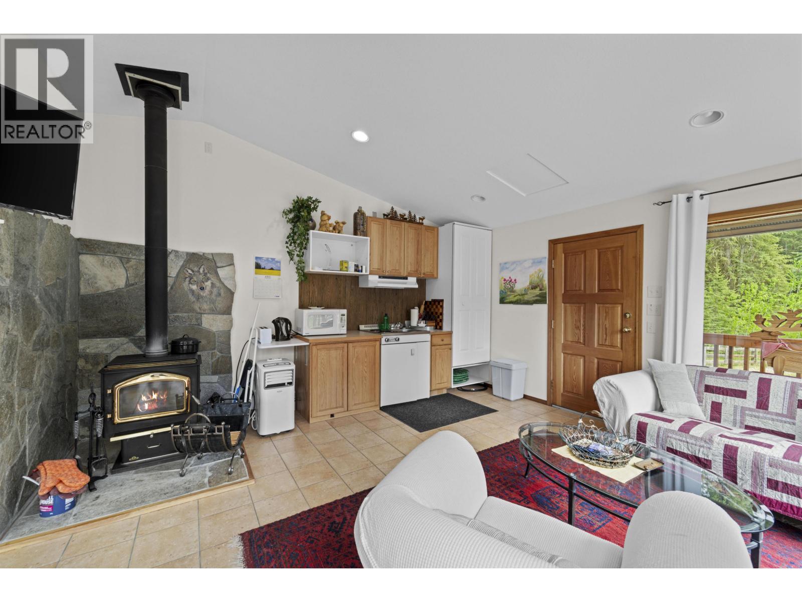 6649 SVEN ROAD - 39