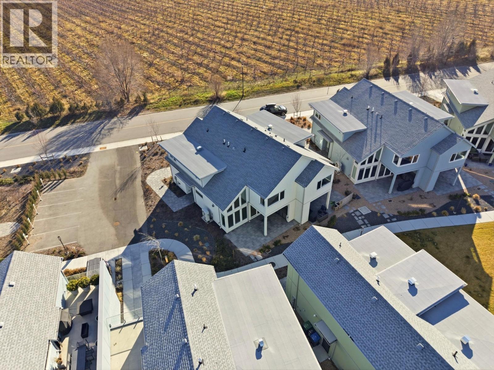 3000 Landry Crescent, Summerland