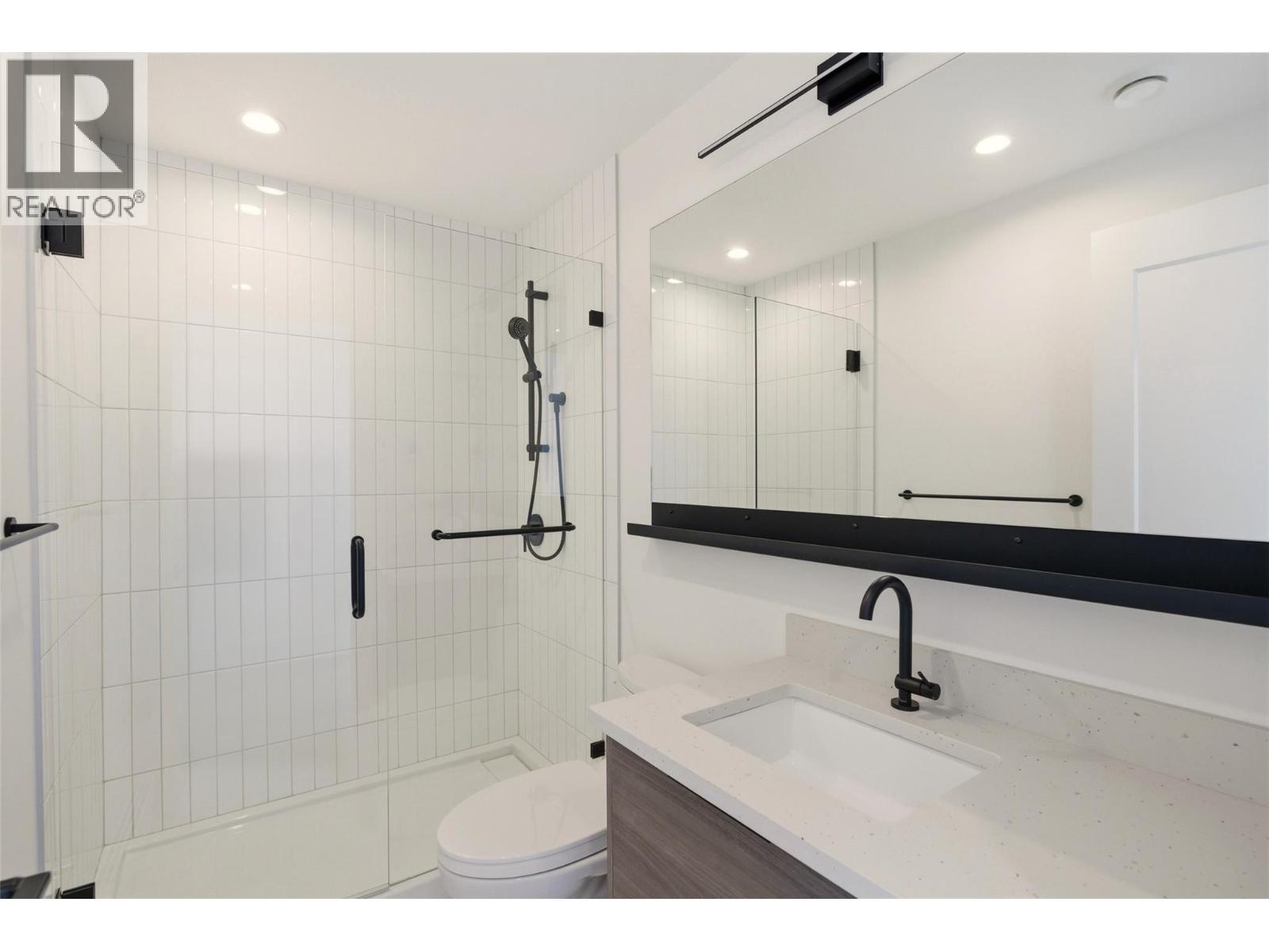 3000 Landry Crescent, Summerland