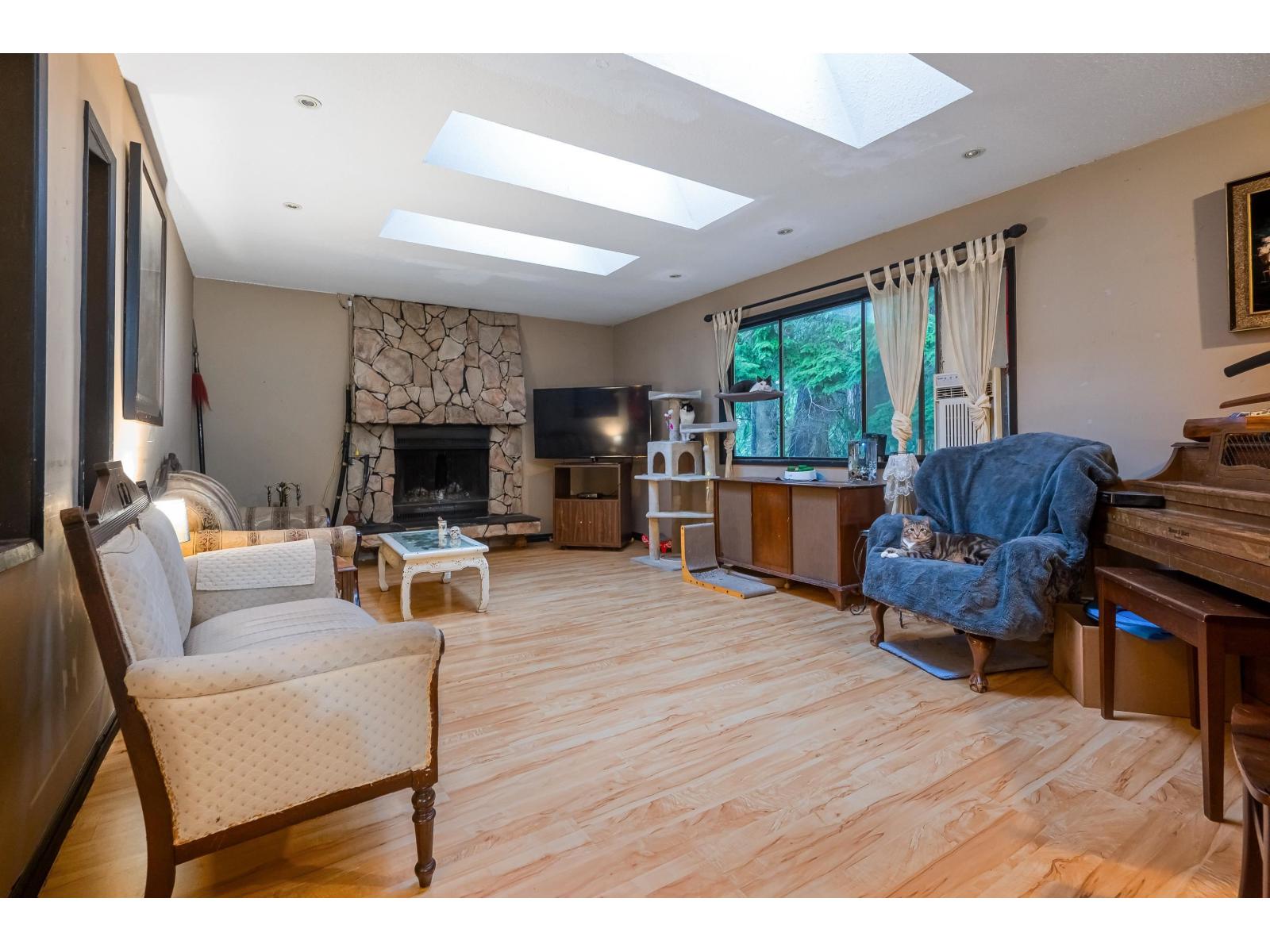 32472 GREBE CRESCENT, Mission
