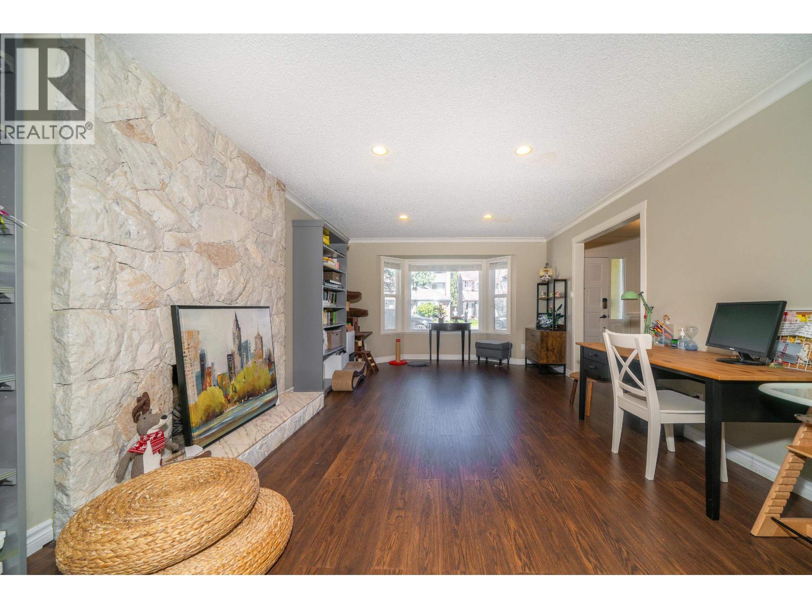 9288 ROMANIUK DRIVE, Richmond