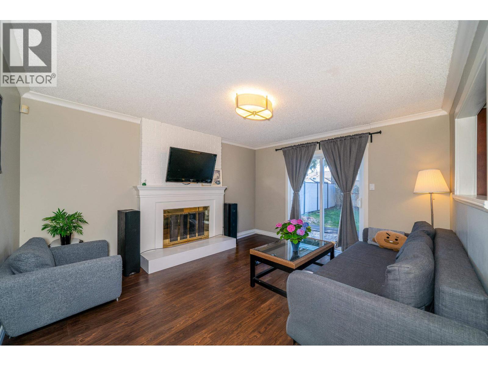 9288 ROMANIUK DRIVE, Richmond