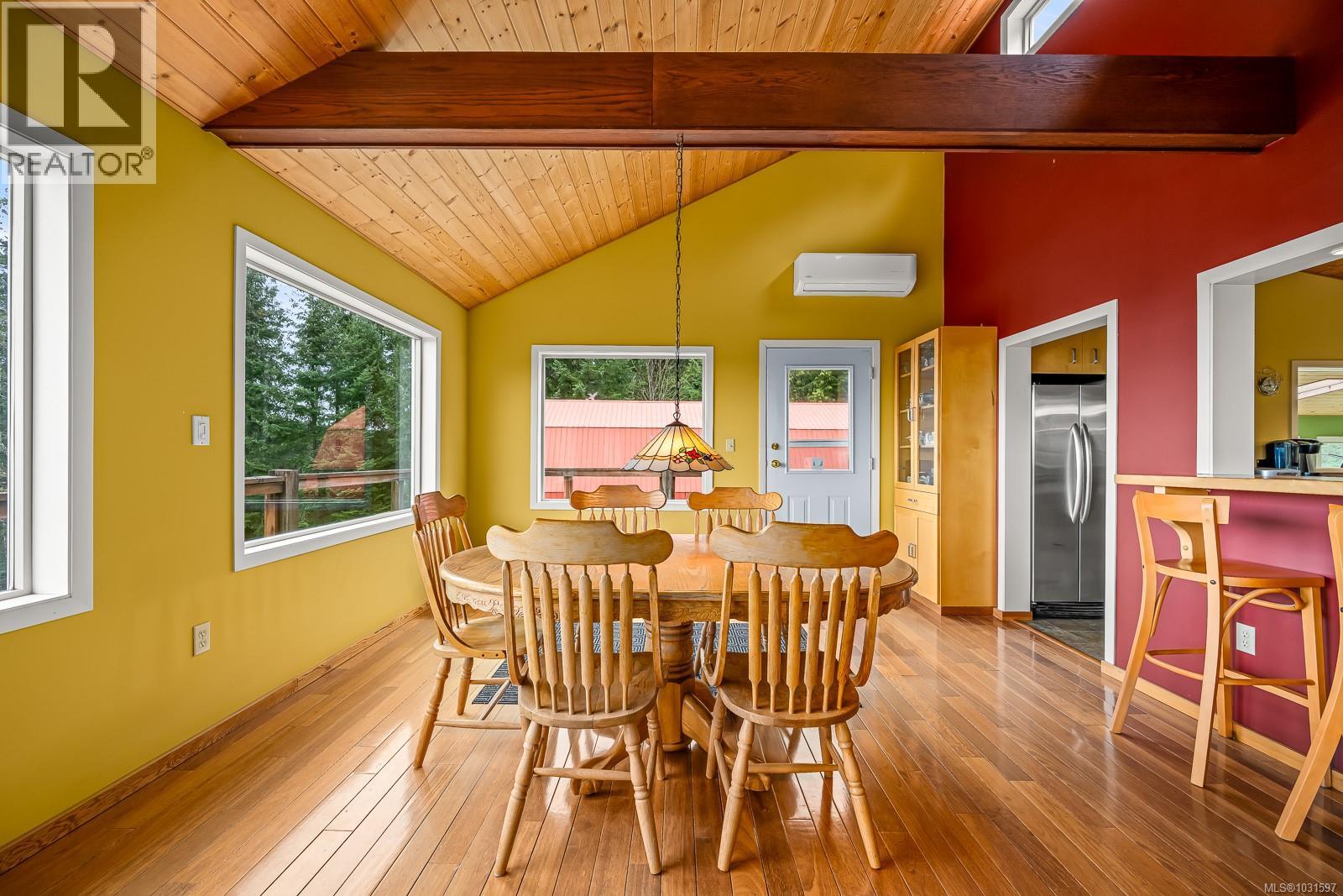 8900 Keith Wagner Way, Denman Island