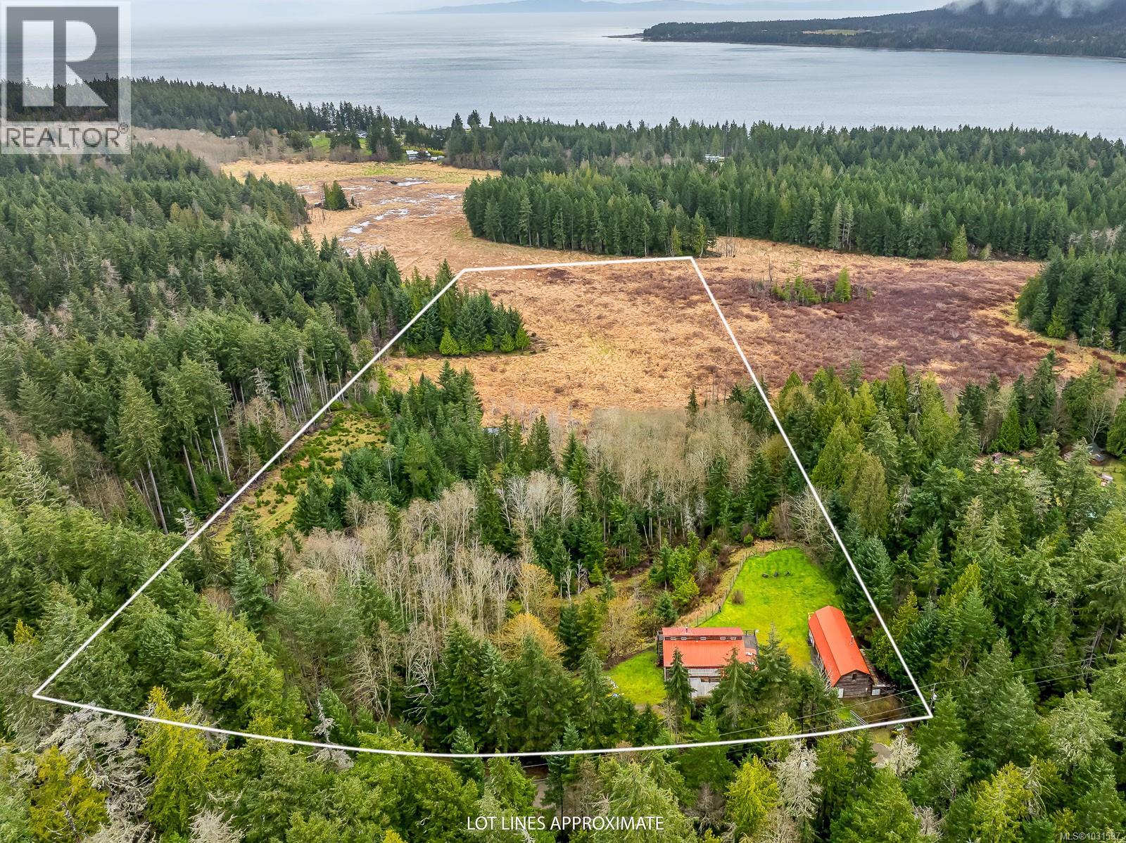 8900 Keith Wagner Way, Denman Island