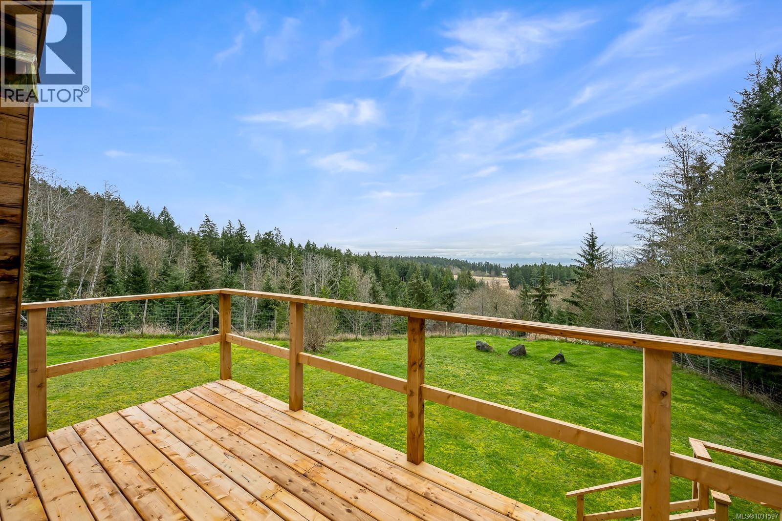 8900 Keith Wagner Way, Denman Island