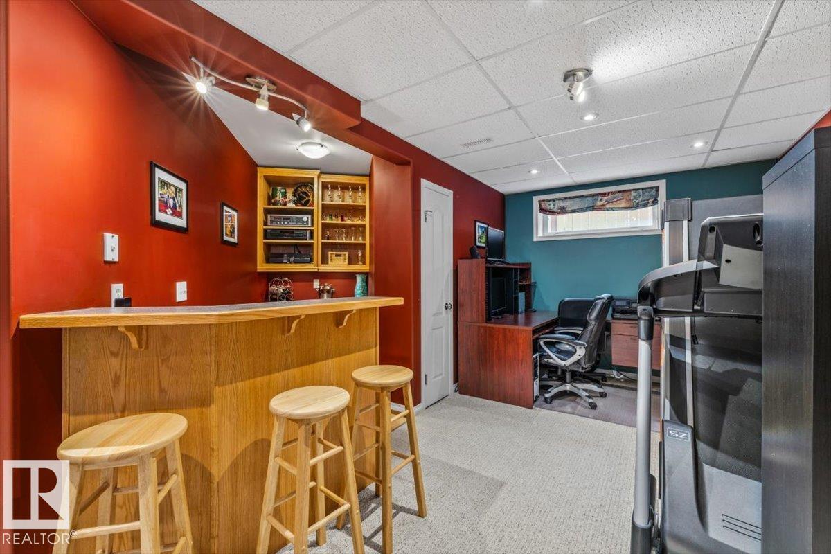 520 WISEMAN LN NW, Edmonton