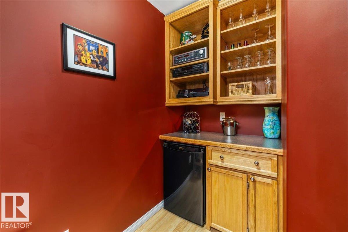 520 WISEMAN LN NW, Edmonton