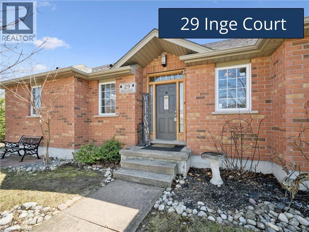 29 INGE Court, Kitchener, Ontario N2K3V7