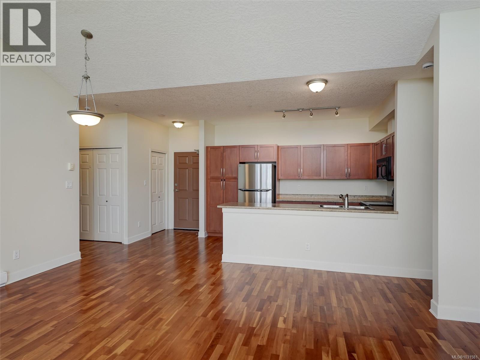 406 1156 Colville Rd, Esquimalt