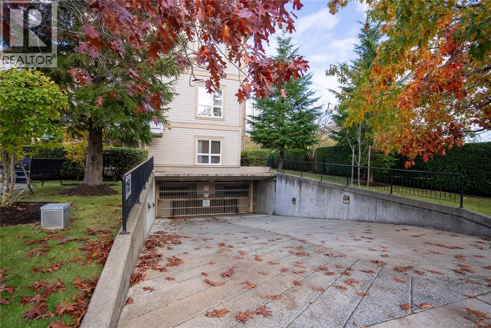 406 1156 Colville Rd, Esquimalt