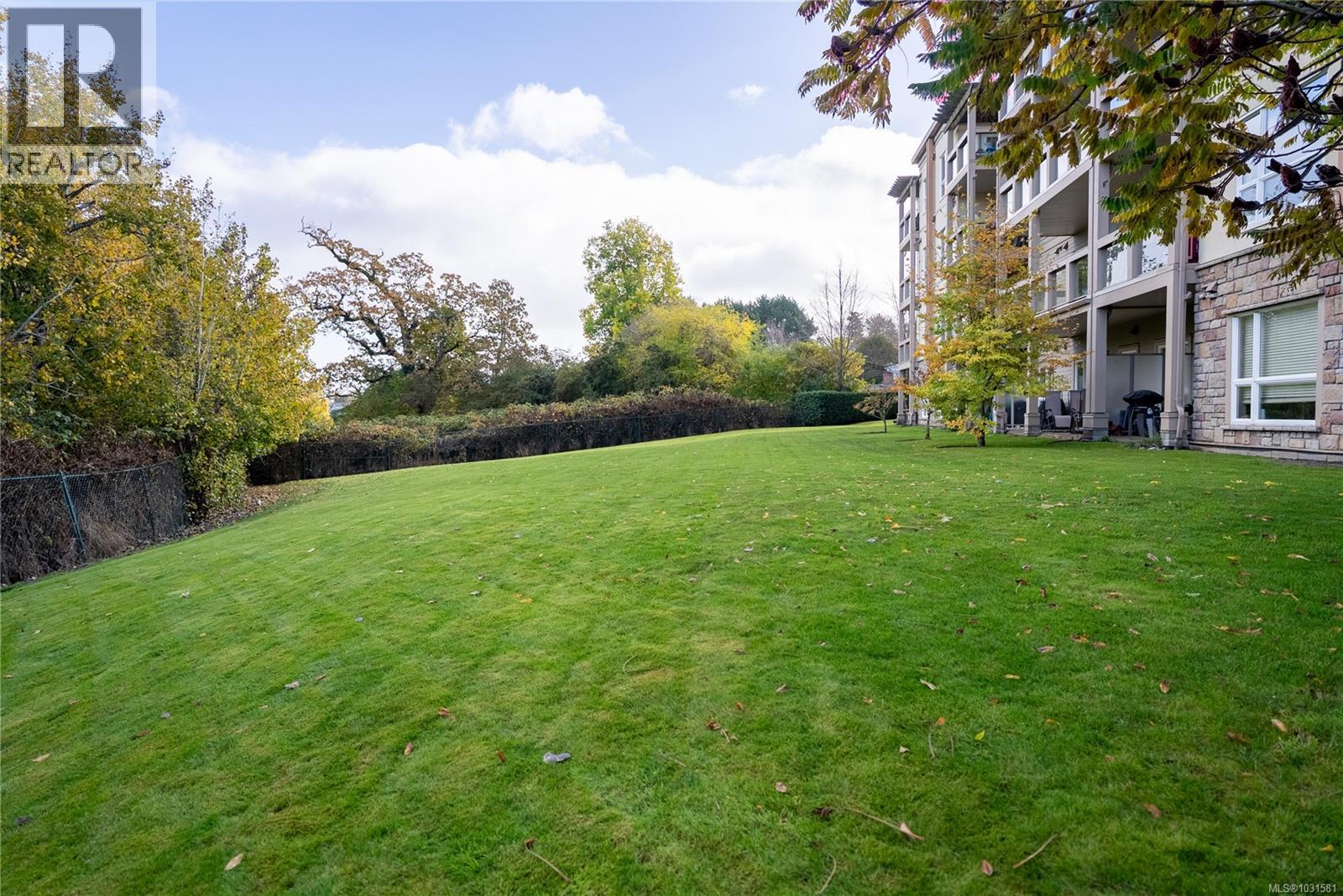 406 1156 Colville Rd, Esquimalt